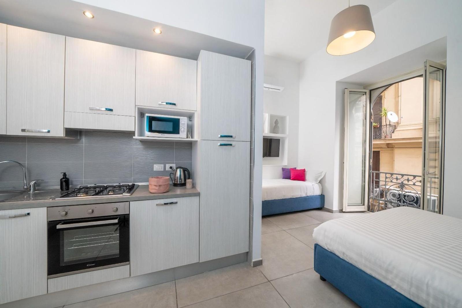 Bovio Boutique Studio Apartment Naples Room photo